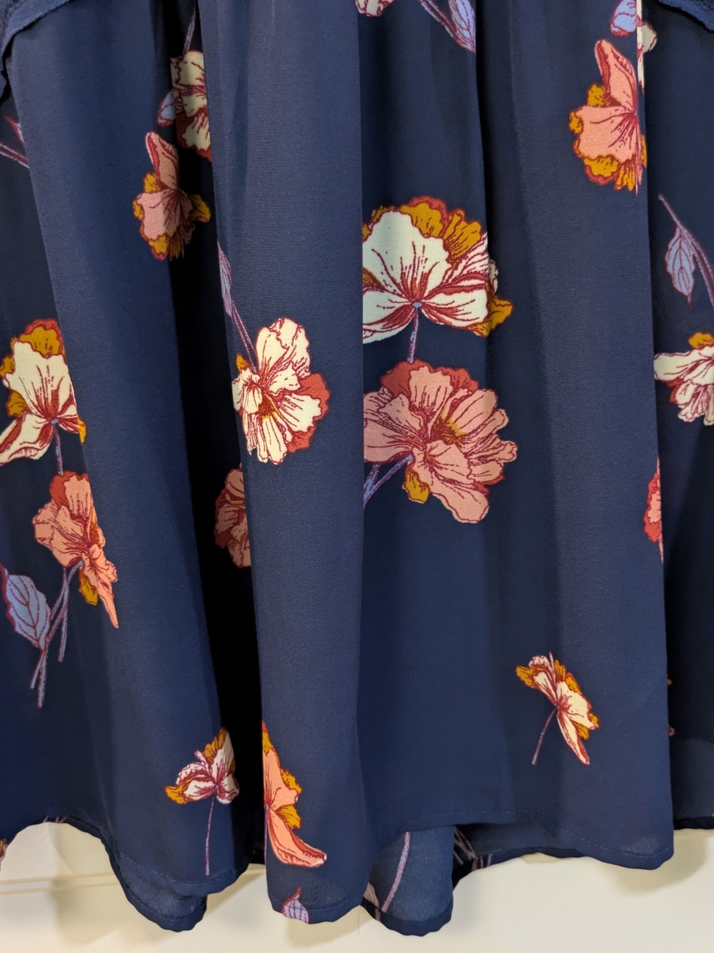 Jolt Navy Short Sleeve Tunic with Floral Hem - Picture 4 of 14